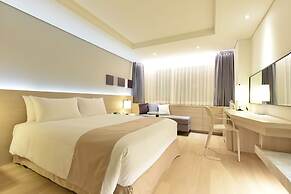 Pacific Hotel