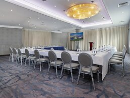 Diamond Coast Hotel