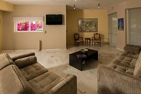 Elotia Hotel