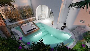 Zefi Hotel & Suites