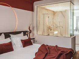 Seven Hotel Paris