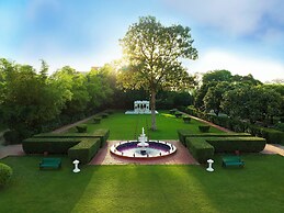 Taj Nadesar Palace