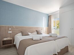 Puerto Azul Suite Hotel