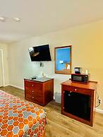 Hampton Motor Inn
