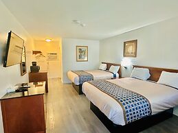 Hampton Motor Inn