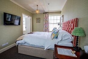 The Hawk Inn
