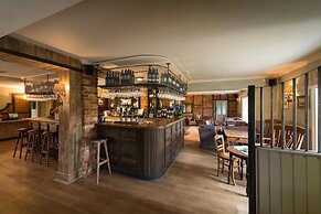 The Hawk Inn