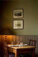 The Hawk Inn