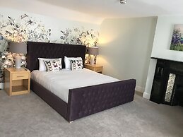 The Highworth Hotel