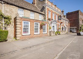 The Highworth Hotel