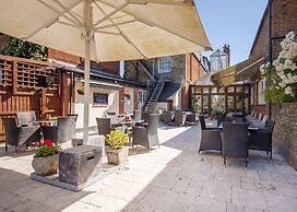The Highworth Hotel