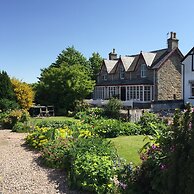 Dunallan House