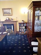 Dunallan House