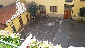 Hotel Ester