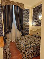 Hotel Dina