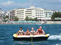 Tuntas Beach Hotel Altinkum
