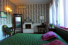 Guest House Arco dei Tolomei