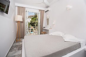 Polos Hotel