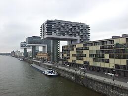 StayInCologne