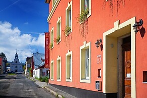 Pytloun Wellness Travel Hotel
