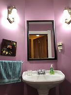 Niagara Inn Bed & Breakfast