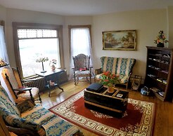 Niagara Inn Bed & Breakfast