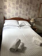 Queens Plaza Hotel