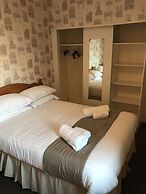 Queens Plaza Hotel