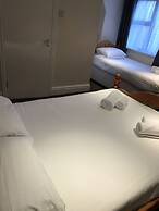 Queens Plaza Hotel