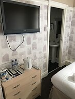 Queens Plaza Hotel