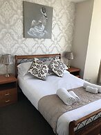 Queens Plaza Hotel