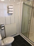 Queens Plaza Hotel