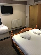 Queens Plaza Hotel