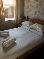 Queens Plaza Hotel