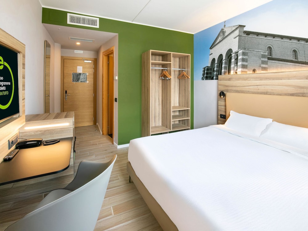 B&B HOTEL Latina