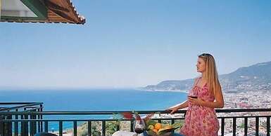 Bella Vista Suit Hotel