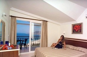 Bella Vista Suit Hotel