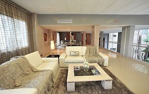 Casablanca Suites & SPA
