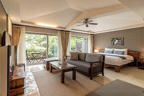 Seaes Hotel & Resort