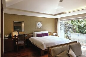 Seaes Hotel & Resort