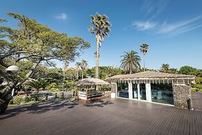 Seaes Hotel & Resort