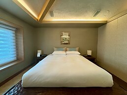 Seaes Hotel & Resort