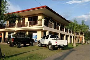 Blue Palm Hotel