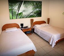 Blue Palm Hotel