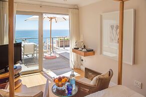 Compass House Boutique Hotel