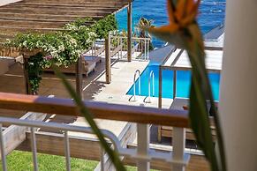 Compass House Boutique Hotel