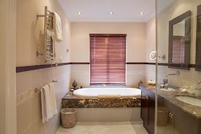 Compass House Boutique Hotel