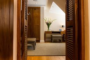 Compass House Boutique Hotel