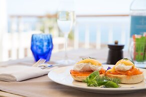 Compass House Boutique Hotel
