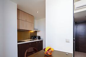 Steris Elegant Beach Hotel